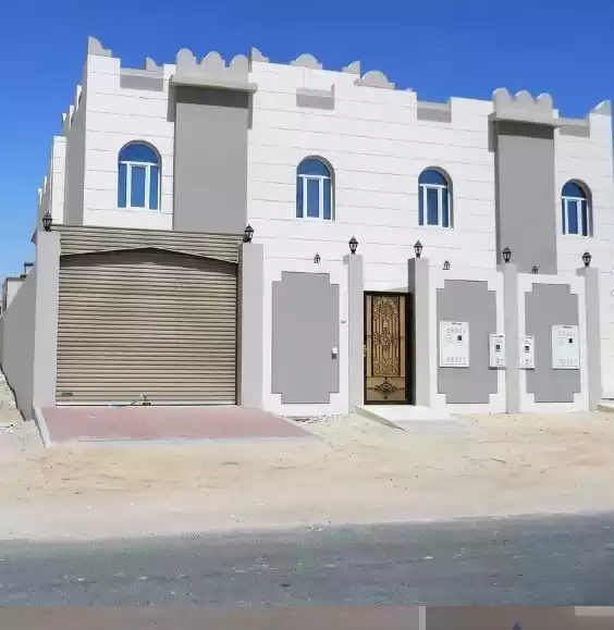 سكني عقار جاهز 6 + غرفة خادمة غير مفروش فيلا  للإيجار في السد , الدوحة #10239 - 1  صورة 